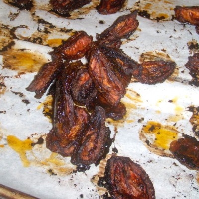 Make Oven Dried Tomatoes at home